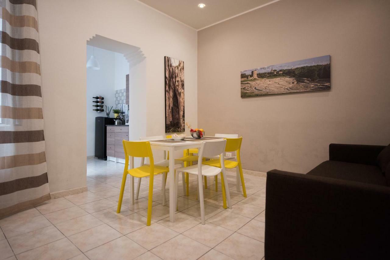 Syracuseapartments Il Piave Di Siracusa Appartamento Per 6 Persone Vicino Ad Ortigia A 200M Dal Mare Luaran gambar